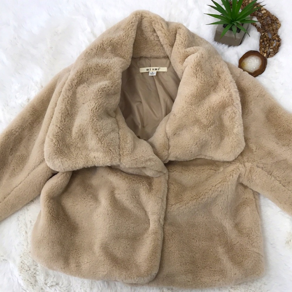 Miami Faux Fur Crop Jacket